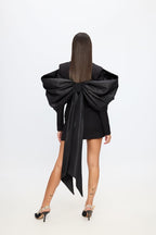 Rochie mini neagră Black Royal – detaliu 3