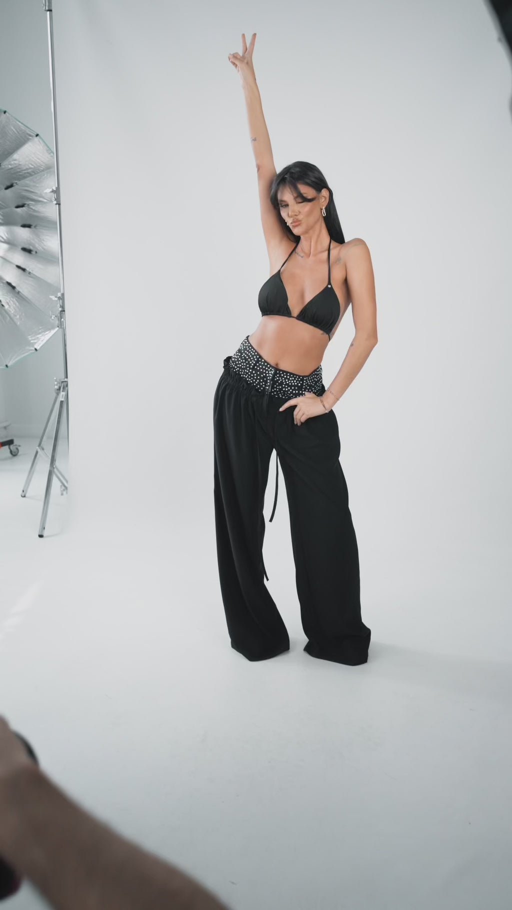 Pantalonii RHEA cu strass