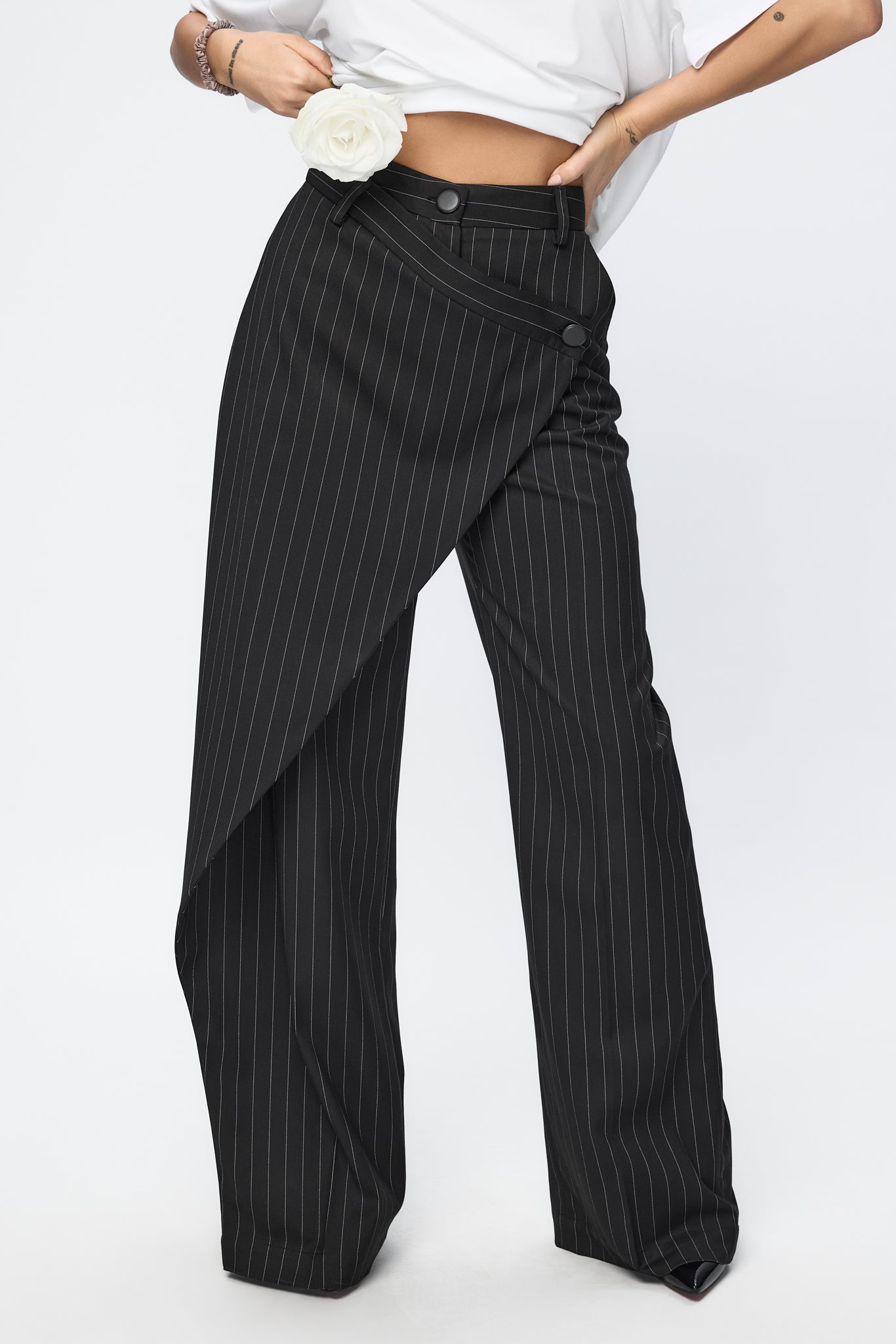 Pantaloni Pure Line cu talie structurată – detaliu 2